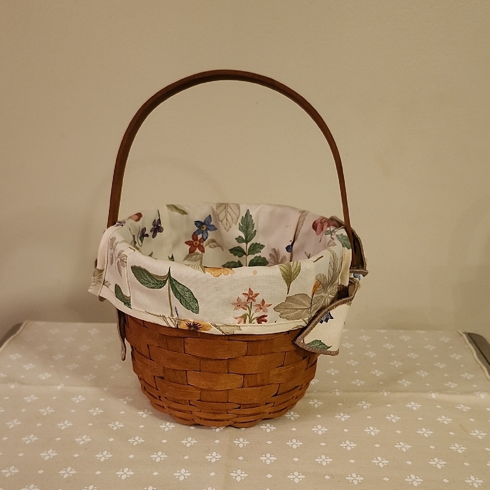 Longaberger Small Fruit Basket